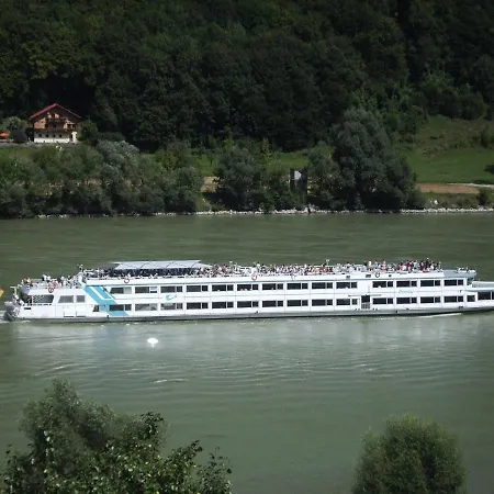 Daire Huber Engelhartszell